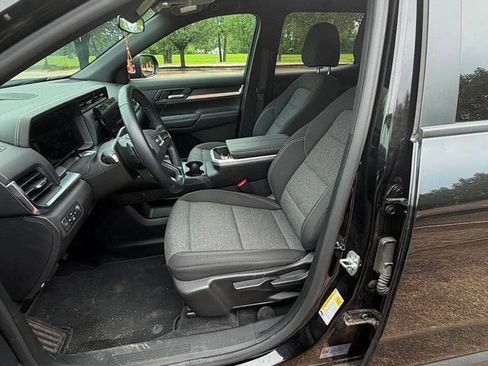 Used 2025 GMC Terrain Elevation AWD/4WD image 11