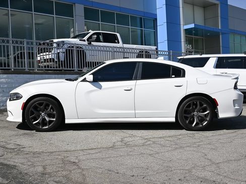 Used 2019 Dodge Charger GT RWD image 8