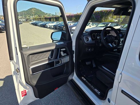 New 2026 Mercedes-Benz G 550 image 21