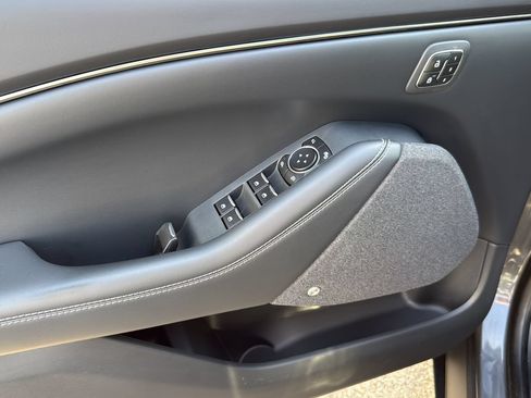 Used 2023 Ford Mustang Mach-E Premium RWD image 11