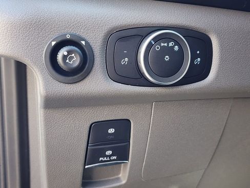 Used 2025 Ford Transit 350 XL image 21