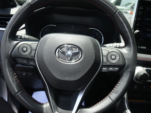 Certified 2021 Toyota RAV4 XSE w/ Weather Package AWD/4WD image 13