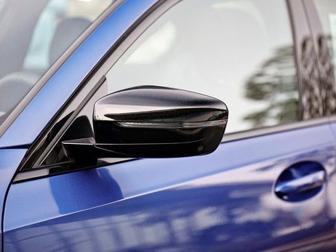 New 2026 BMW 330i 330i w/ M Sport Package image 10