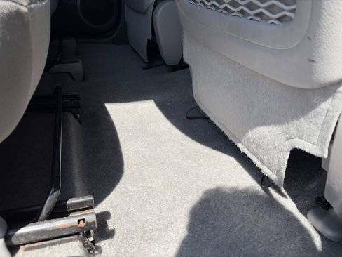 Used 2012 Toyota RAV4 4WD w/ Upgrade Value Pkg image 25