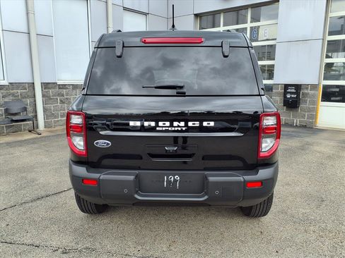 Certified 2025 Ford Bronco Sport Outer Banks w/ Outer Banks Tech Package+ image 5