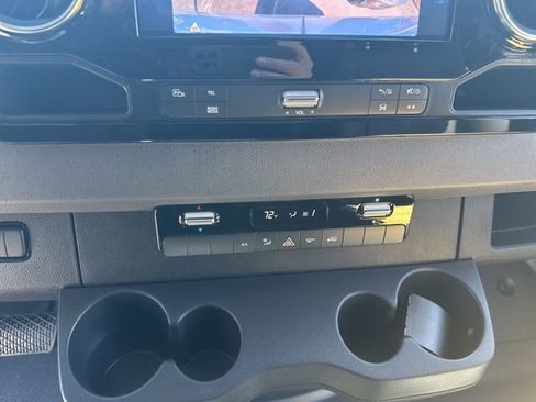 Used 2026 Mercedes-Benz Sprinter 2500 image 18