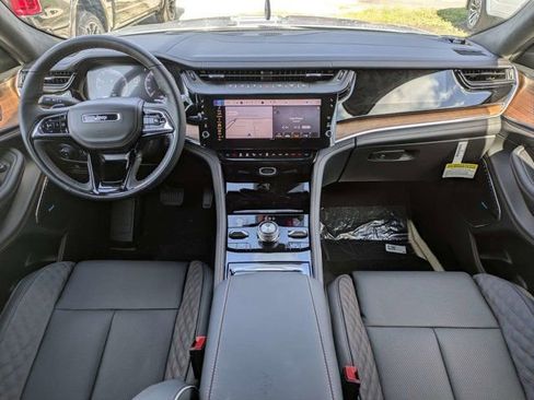 New 2026 Jeep Grand Cherokee L Summit w/ Advanced Protech Group IV AWD/4WD image 17