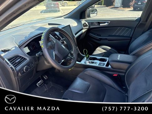 Used 2024 Ford Edge ST w/ Equipment Group 401A AWD/4WD image 10