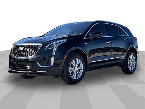 New 2026 Cadillac XT5 Luxury image 1