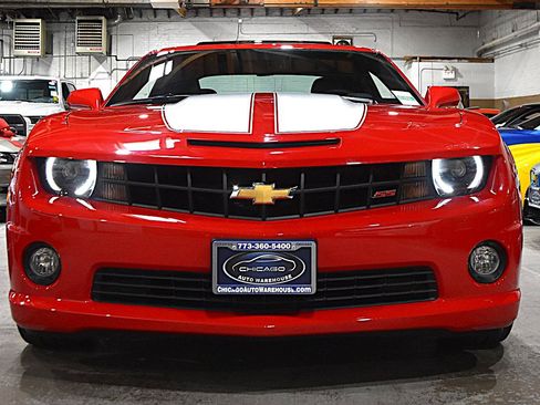 Used 2010 Chevrolet Camaro SS w/ RS Package RWD image 2
