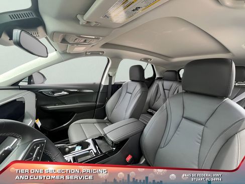 New 2025 Buick Envision Preferred image 13