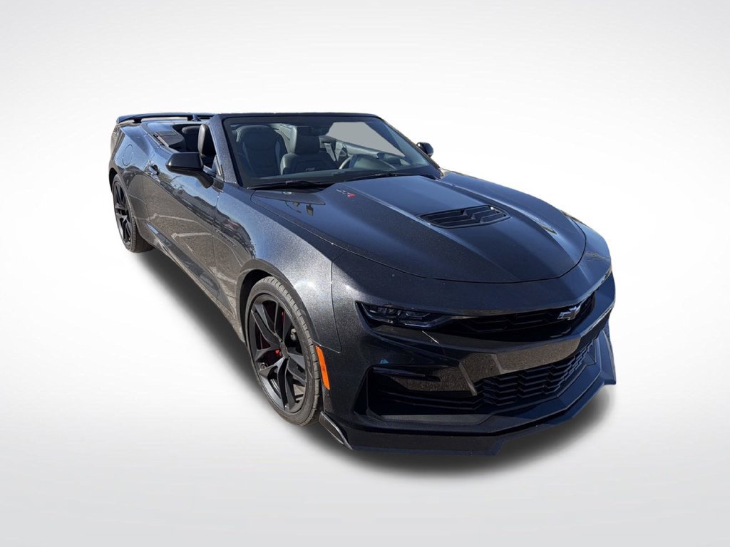 Used 2024 Chevrolet Camaro SS RWD image 3