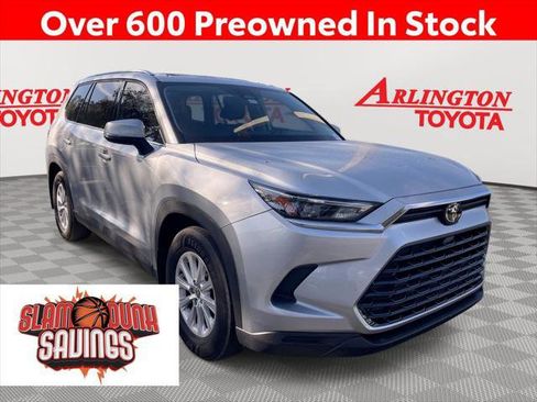 Certified 2025 Toyota Grand Highlander XLE image 1