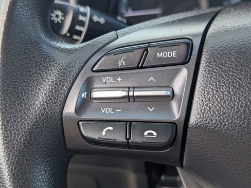 Used 2021 Hyundai Kona SE AWD/4WD image 19