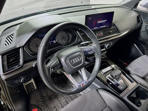 Used 2023 Audi SQ5 Premium w/ Convenience Package image 12