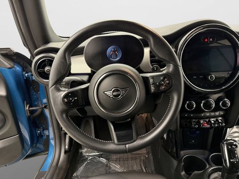 Used 2023 MINI Cooper S FWD image 11