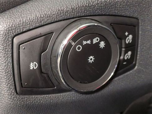 Used 2019 Ford EcoSport SE image 16