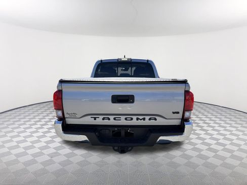 Used 2019 Toyota Tacoma SR5 image 16