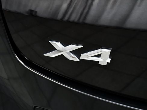 Used 2025 BMW X4 xDrive30i image 94