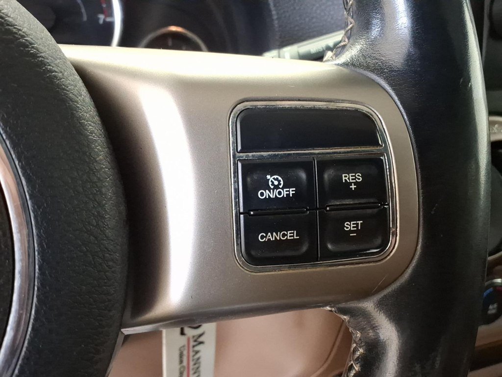 Used 2011 Jeep Wrangler Sport AWD/4WD image 12