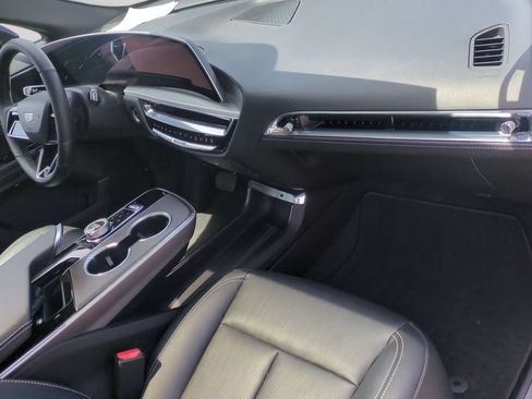 Certified 2024 Cadillac Lyriq Sport RWD image 29