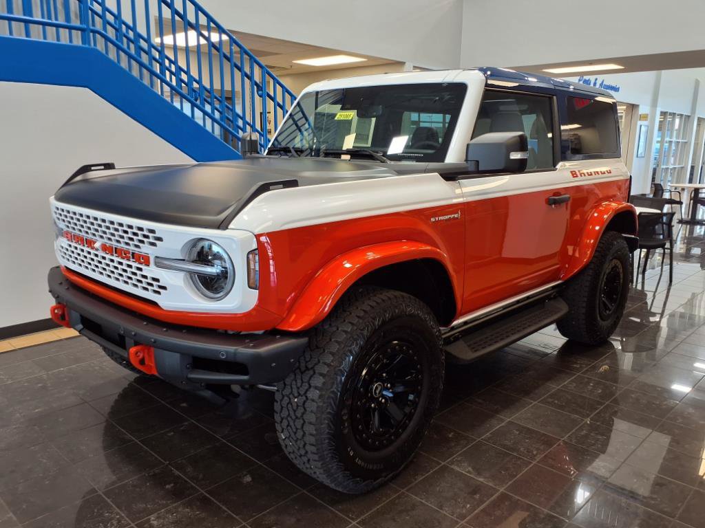 Used 2025 Ford Bronco Stroppe Edition AWD/4WD image 1