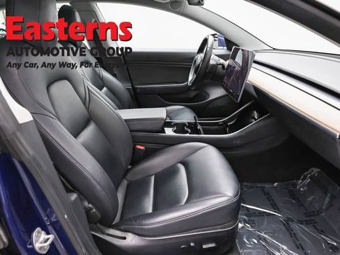 Used 2019 Tesla Model 3 Long Range AWD/4WD image 17