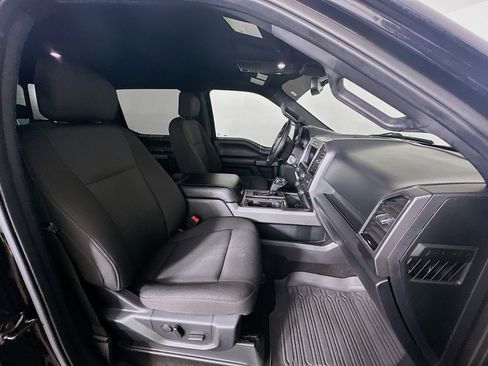 Used 2019 Ford F150 XLT w/ Equipment Group 302A Luxury image 31