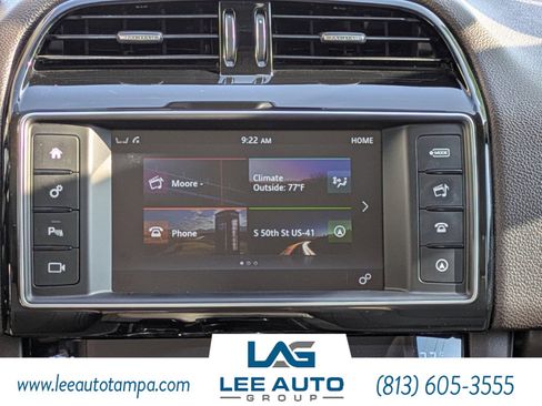 Used 2018 Jaguar F-PACE Prestige image 15