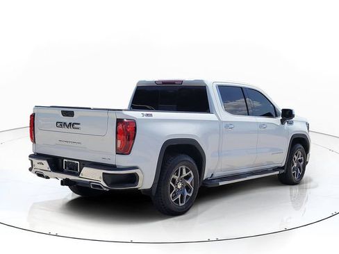 Used 2023 GMC Sierra 1500 SLT w/ SLT Premium Plus Package AWD/4WD image 5