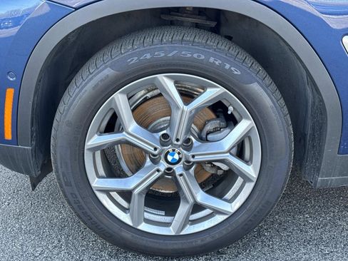 Used 2024 BMW X4 xDrive30i w/ Premium Package image 9