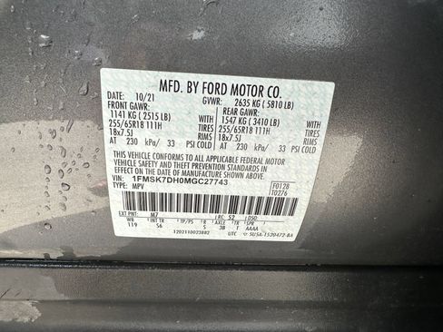 Used 2021 Ford Explorer XLT w/ Equipment Group 202A RWD image 18