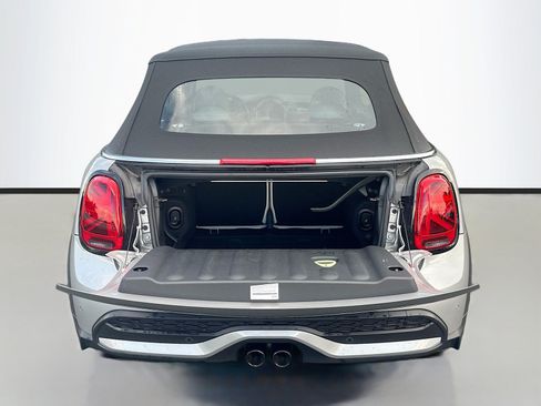 Used 2024 MINI Cooper S w/ Signature Upholstery Package FWD image 27