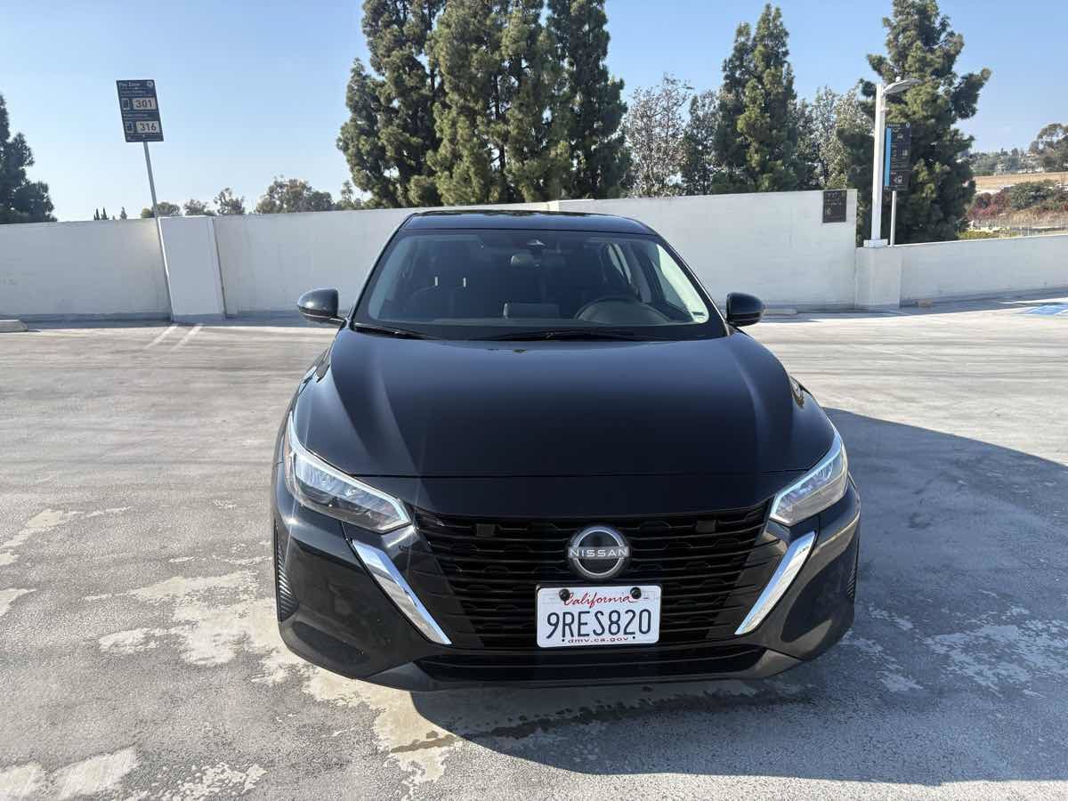 Used 2025 Nissan Sentra SV FWD image 25