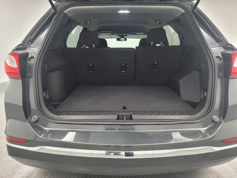 Used 2018 Chevrolet Equinox LT image 29