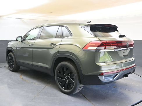 New 2026 Volkswagen Atlas Cross Sport SE AWD/4WD image 3