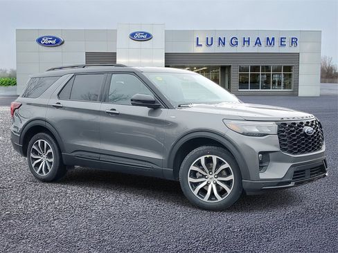 New 2026 Ford Explorer ST-Line image 1