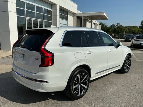 Certified 2025 Volvo XC90 B5 Core AWD/4WD image 7