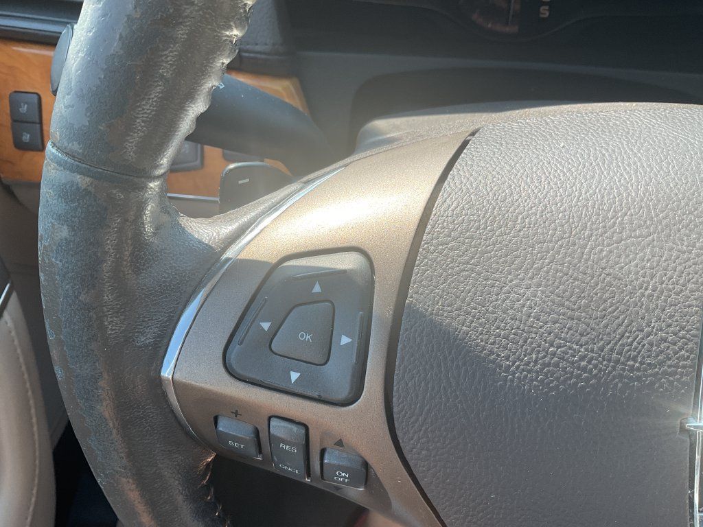 Used 2014 Lincoln MKX FWD w/ Equipment Group 102A image 23