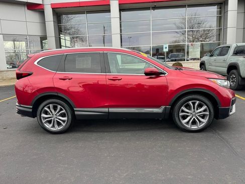 Used 2022 Honda CR-V Touring image 2