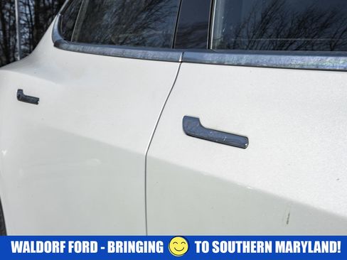 Used 2018 Tesla Model 3 image 16