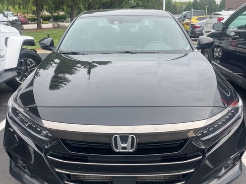 Used 2022 Honda Accord Sport image 1