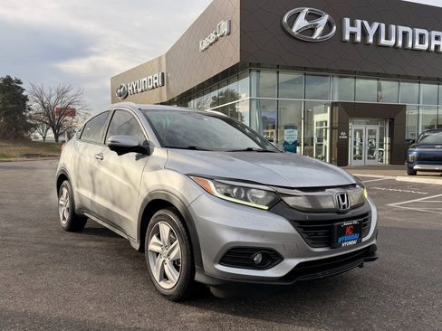 Used 2019 Honda HR-V EX image 7