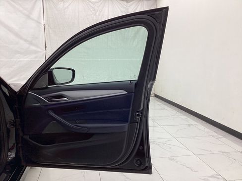 Used 2019 BMW 540i xDrive w/ M Sport Package AWD/4WD image 20