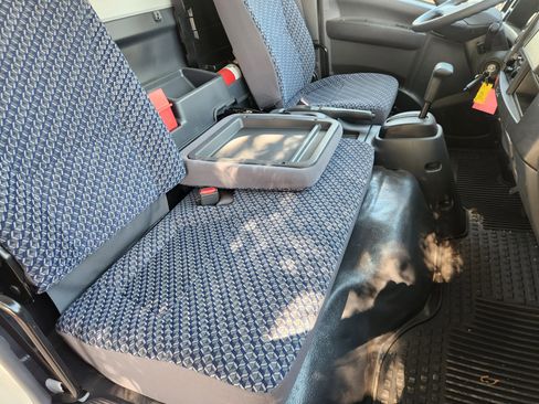 New 2024 Chevrolet Low Cab Forward image 17