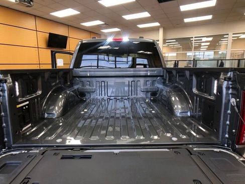 New 2025 Ford F150 Lariat w/ Equipment Group 502A High image 23