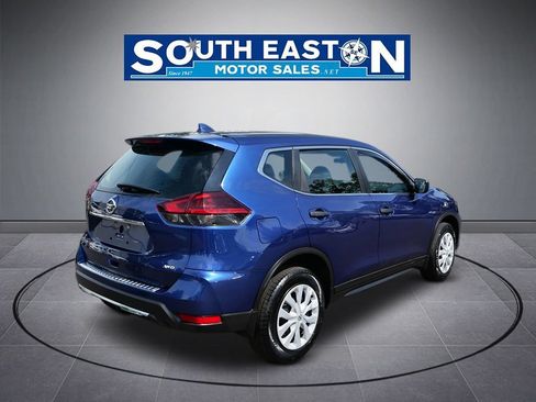 Used 2018 Nissan Rogue S AWD/4WD image 6