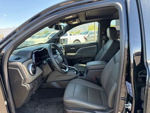 Used 2024 Chevrolet Colorado ZR2 w/ ZR2 Convenience Package III AWD/4WD image 19