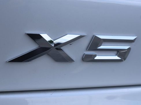 New 2026 BMW X5 xDrive40i w/ Premium Package image 24