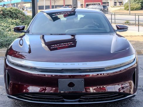 Used 2024 Lucid Air Pure image 2